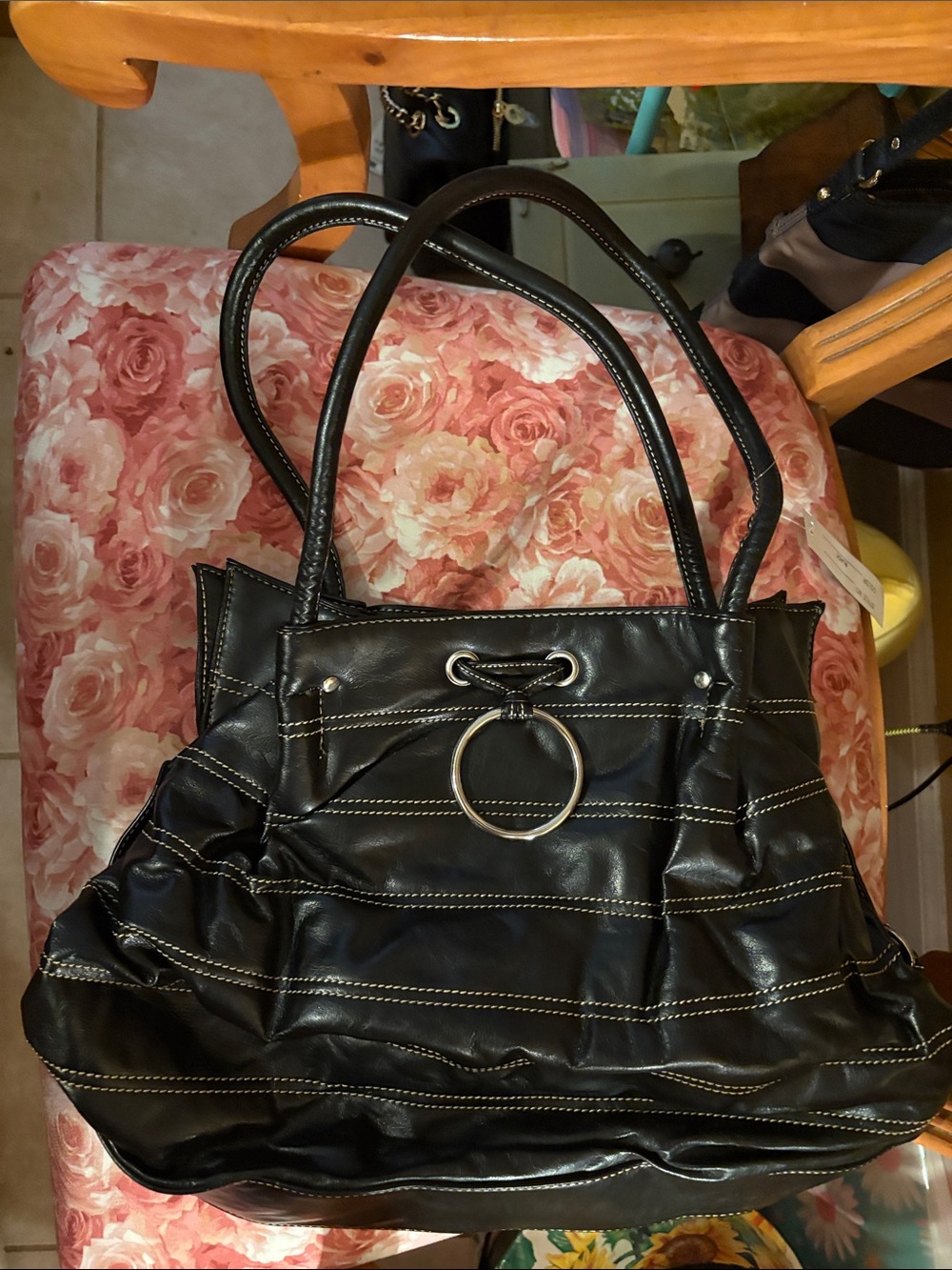 Black Women’s Ring-Accent Tote Bag